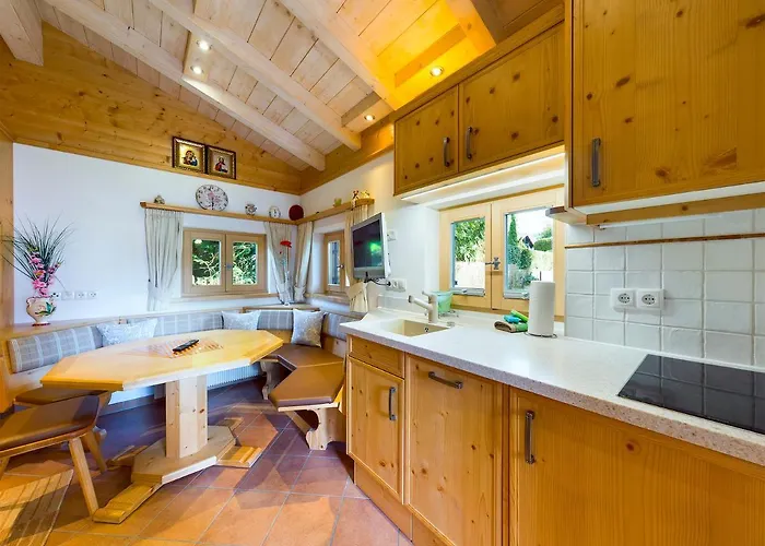 Апартаменти Tiny-chalet *